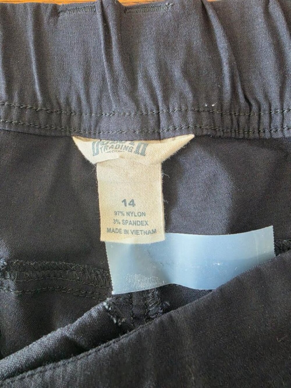 Duluth Trading Dry-on-the-Fly Shorts Size 14 - Picture 4 of 5